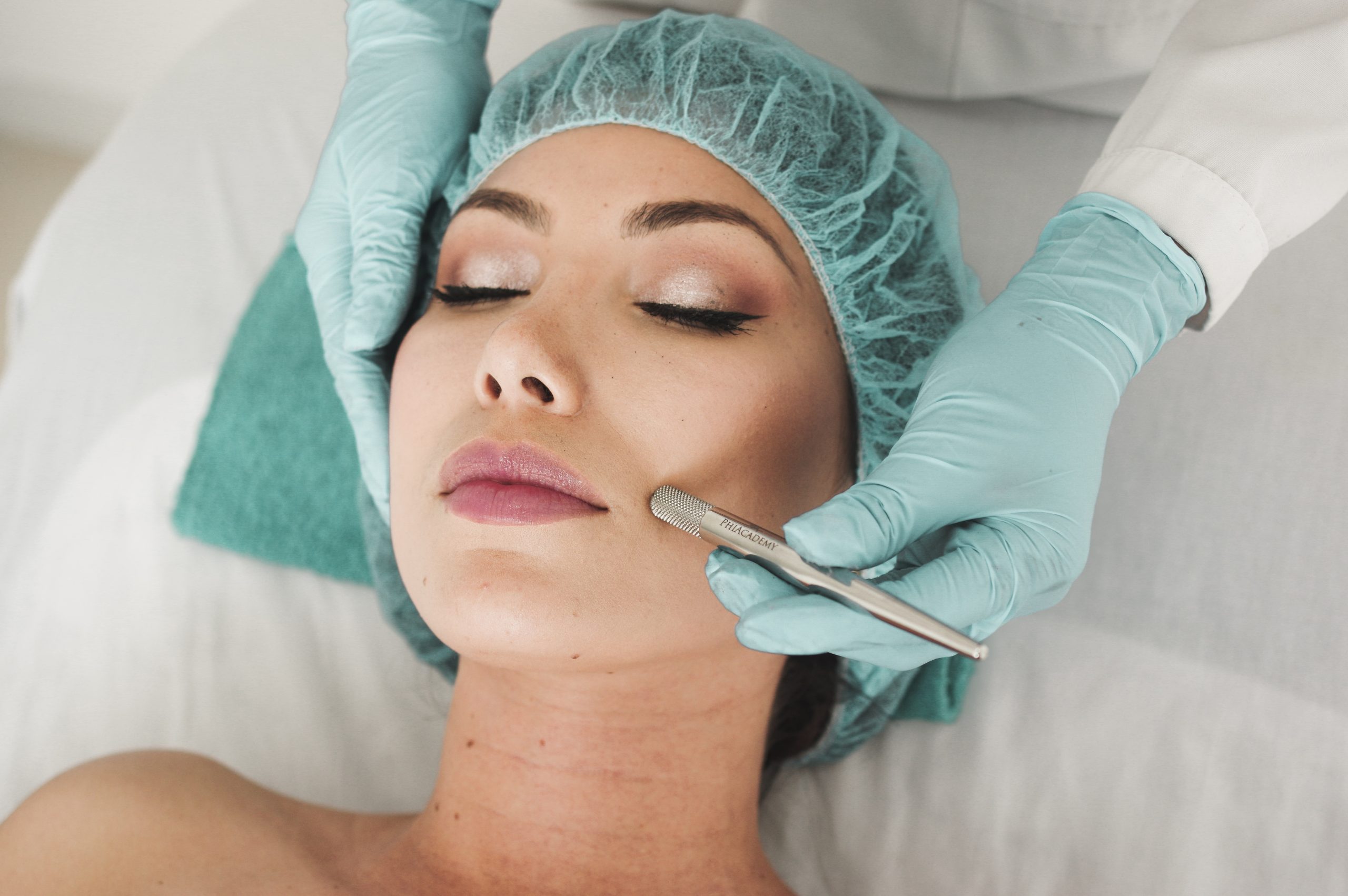 6 Of The Greatest Beauty Pores and skin Therapies